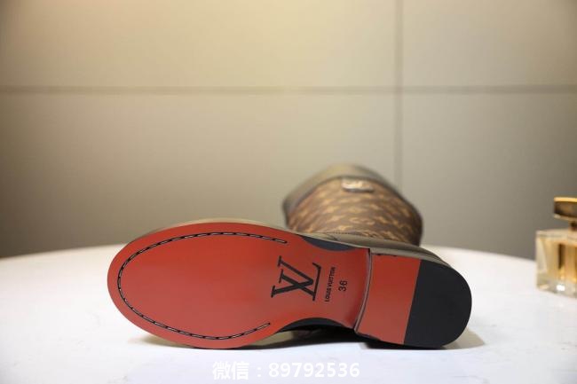 lv   19/ssLOUI 。VUITON 专柜售人民币16000高端14寸靴！独一无二的风格搭配个性选择鞋