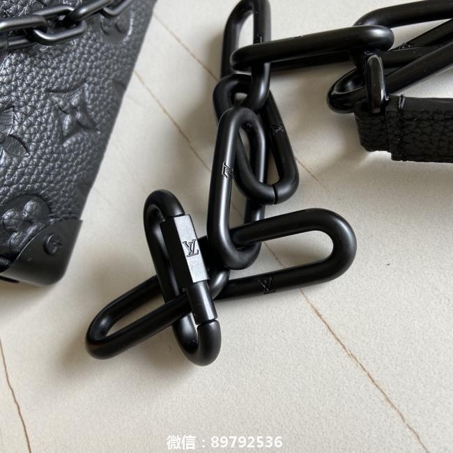 lv顶级原单 M55702黑色全皮荔枝纹Mini Soft Trunk 手袋