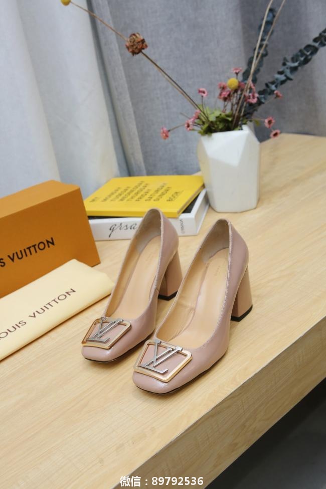 lv  2020 Louis Vuitton路易•威登四季鞋