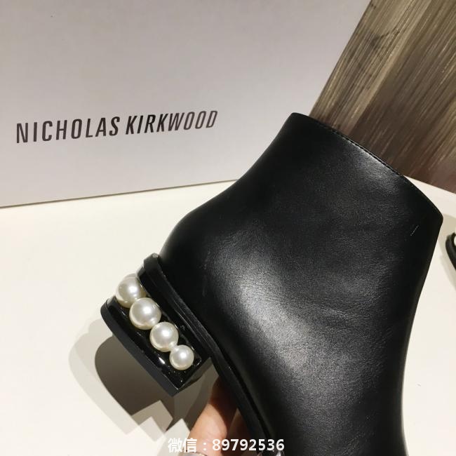 lv  。Nicholas Kirkwood原版珍珠跟英伦范十足的Nicholas Kirkwood Casati Pearl Boots系列短靴