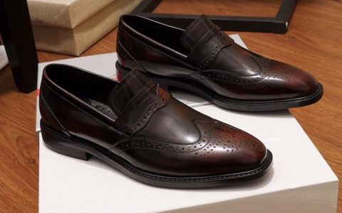 lv工厂【普拉达】（高端牛皮内里）最新真皮商务西装鞋