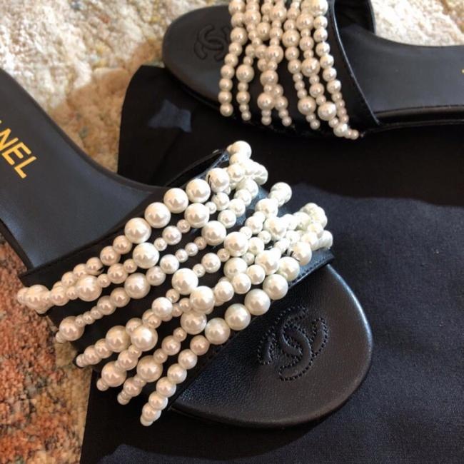 lv    Chanel 珍珠拖鞋