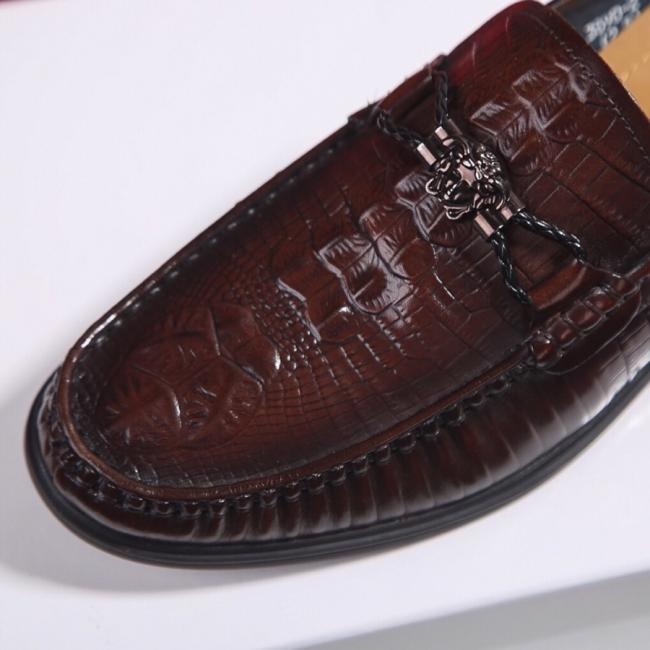 lv2⃣️0⃣️1⃣️9⃣️ 【菲拉格慕】男士最新黑色经典系列休闲便鞋