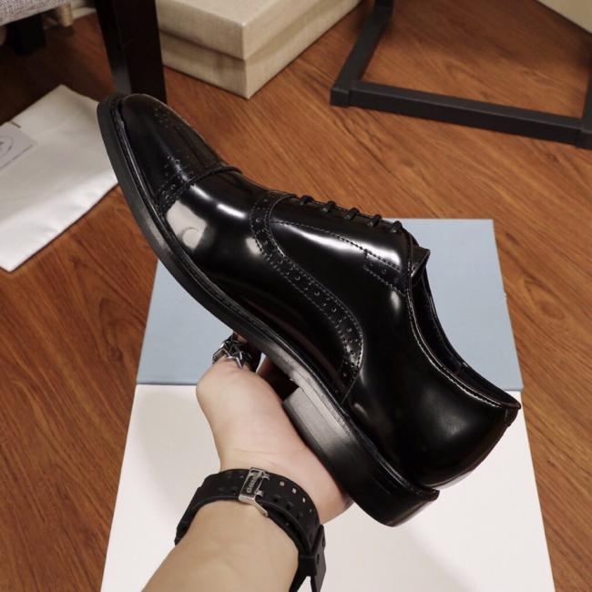 lv工厂【普拉达】（全高端羊皮内里）最新真皮商务西装鞋