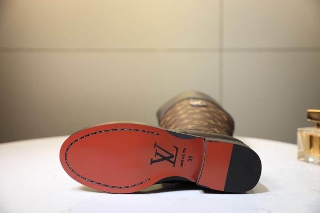 lv   19/ssLOUIS VUITTON【LV】专柜售人民币16000高端14寸靴！独一无二的风格搭配个性选择鞋