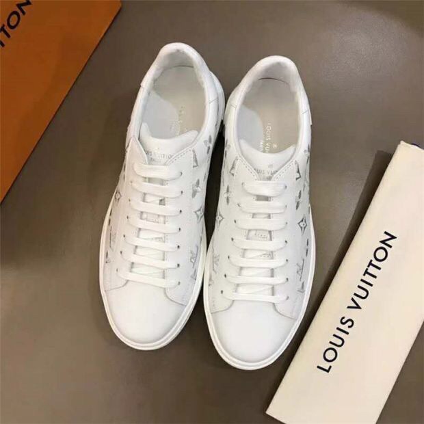 lv  现货  Louisvuitton（路威登）19ss最新小白鞋