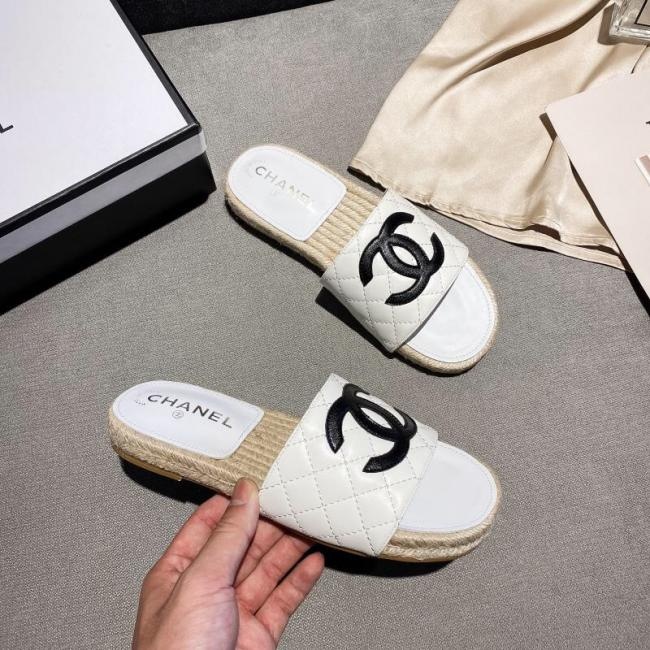 lv  香奈儿 这个夏天有的美啦 Chanel 2020ss顶级系列草编拖鞋