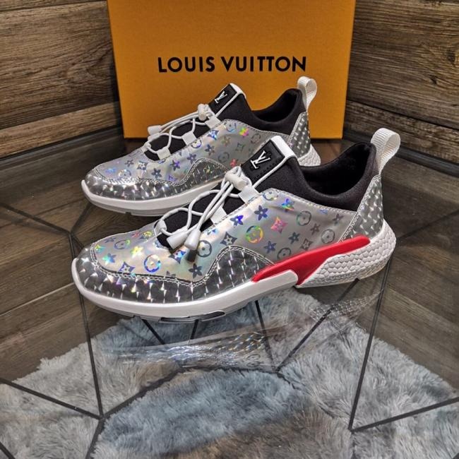 lv【Louis Vuitton】路易威登 L V 最新元素潮爆全球