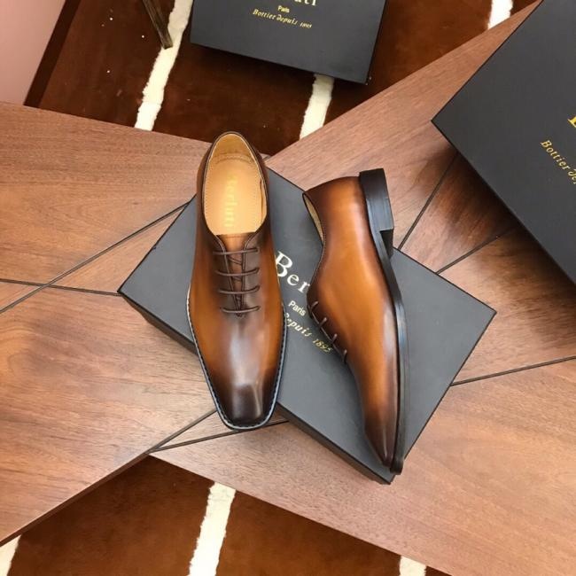 lv   Berluti（伯尔鲁帝）成立于1895年的法国男士奢侈品品牌。意大利进口牛皮鞋