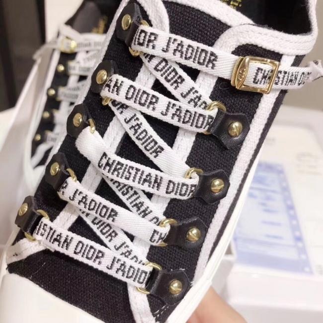lv  2019Cheistina Dior字母织带帆布鞋