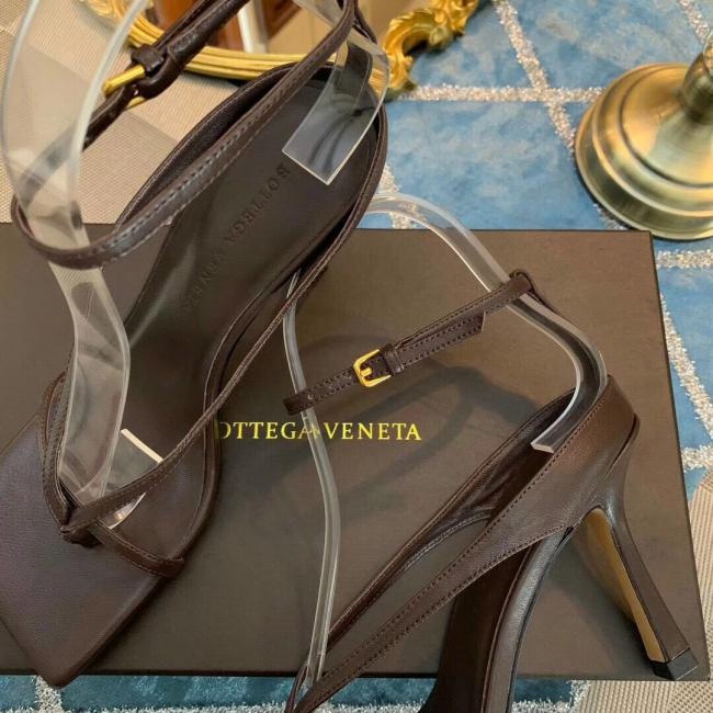 lv Bottega veneta⚡️⚚时髦炸了〽️更换设计师首秀凉鞋