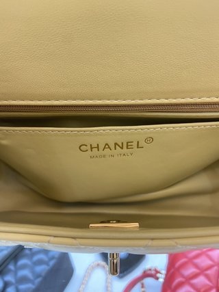 香奈儿 Chanel Mini CfHandle 羊皮 夏季款，超百搭日常小包
