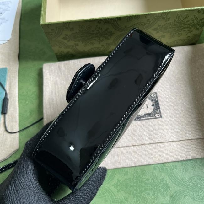 GG GG Marmont 476433 漆皮超迷你手袋，配全套原厂绿盒包装
