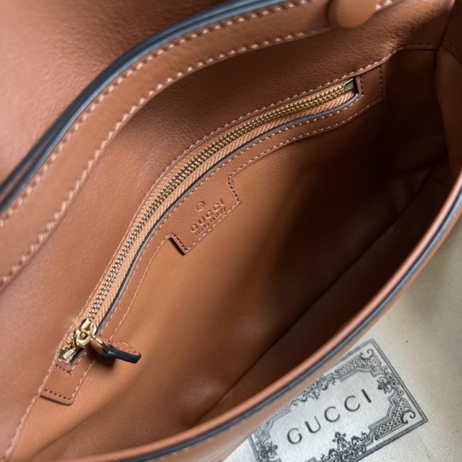 Gucci 6992 Blondie 棕色原厂皮腋下包背法细节图