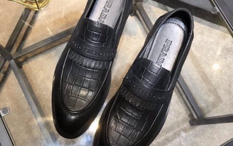 lvPRADA 普拉达 高品质代购新品商务皮鞋